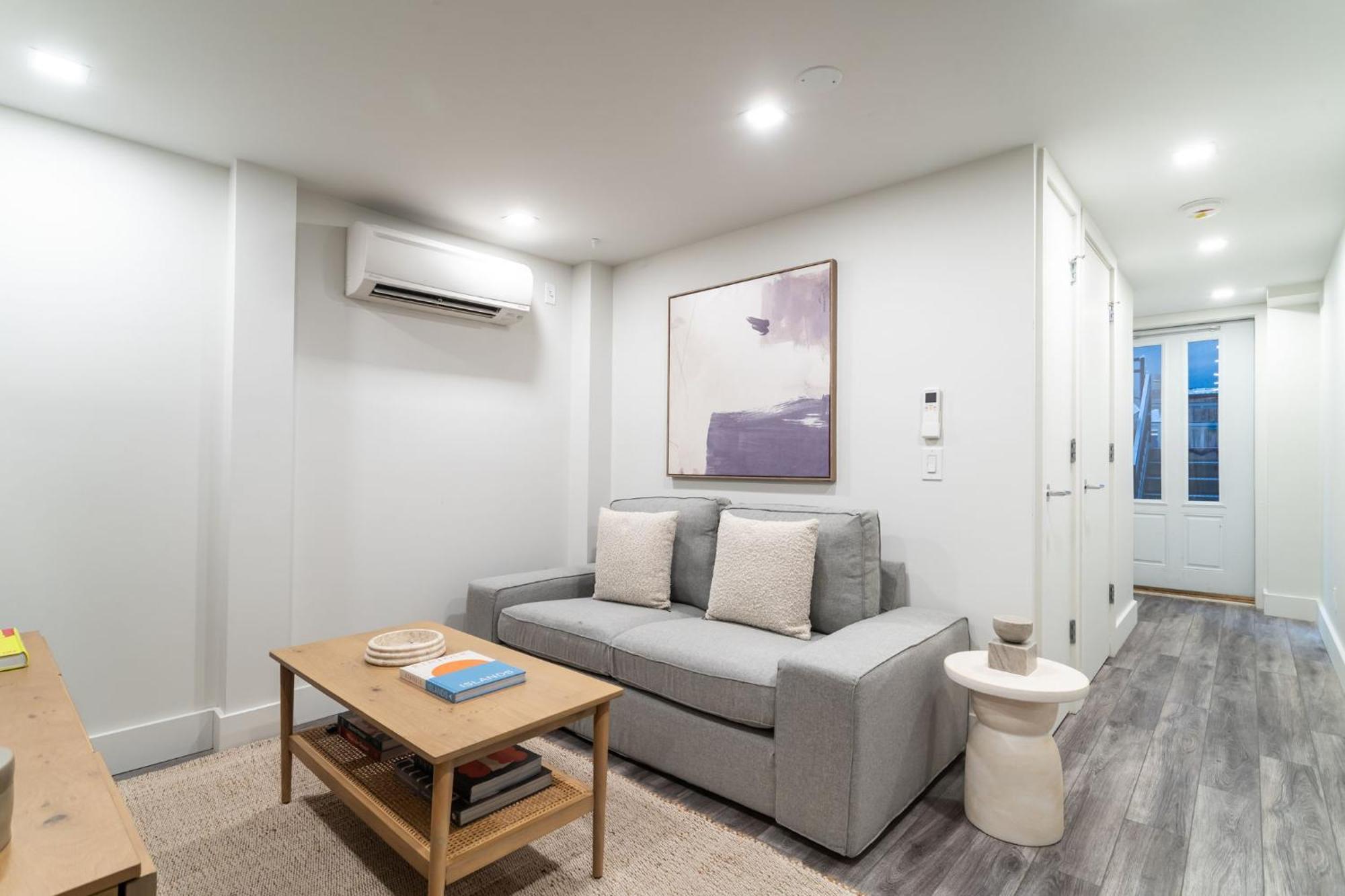 Lower East Side Gem 3br Near Williamsburg Bridge Apartment *